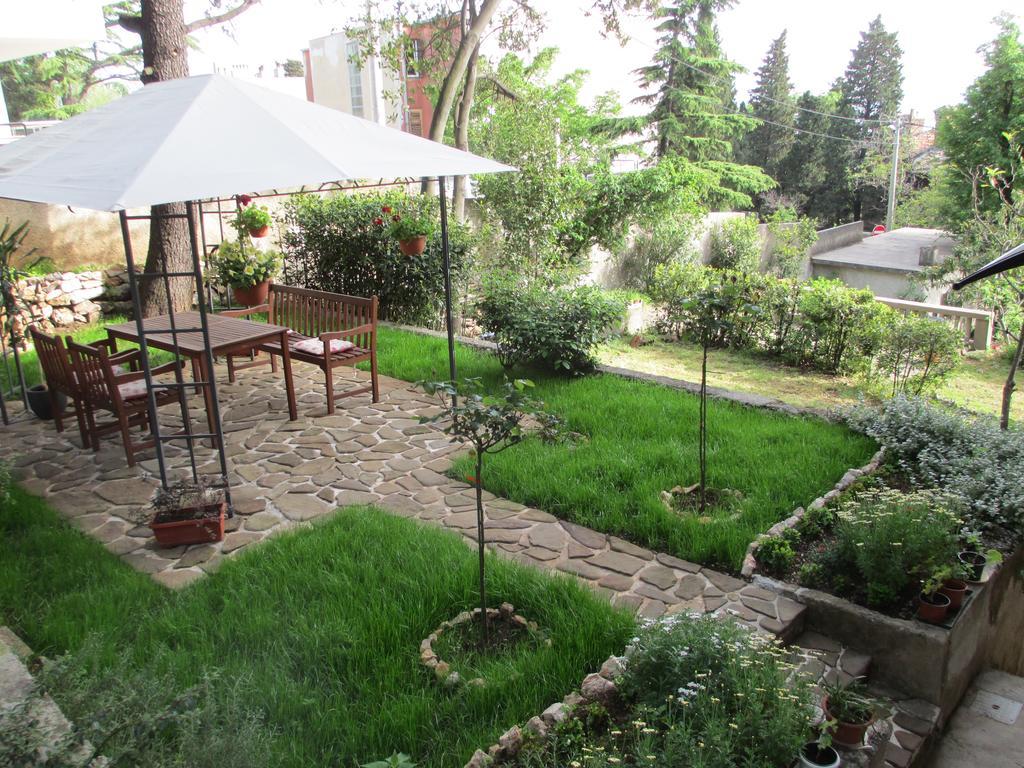 Apartment Villa Edmea Rijeka Exterior photo